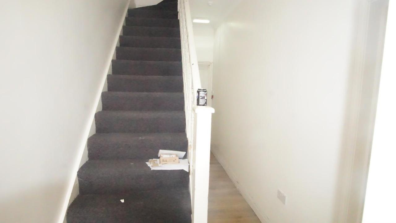 Evergreen Apartments-Flat 5, Londra Esterno foto