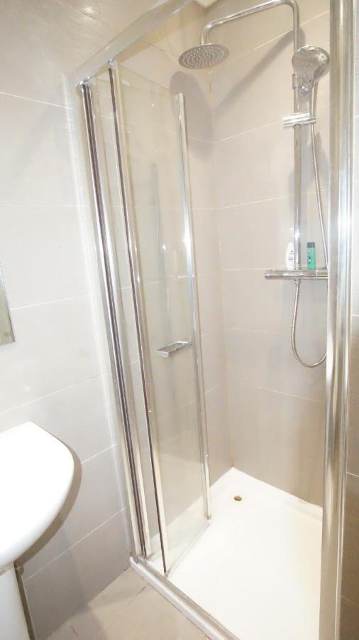 Evergreen Apartments-Flat 5, Londra Esterno foto