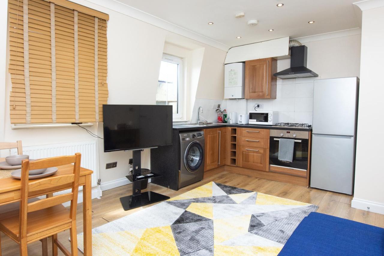 Evergreen Apartments-Flat 5, Londra Esterno foto