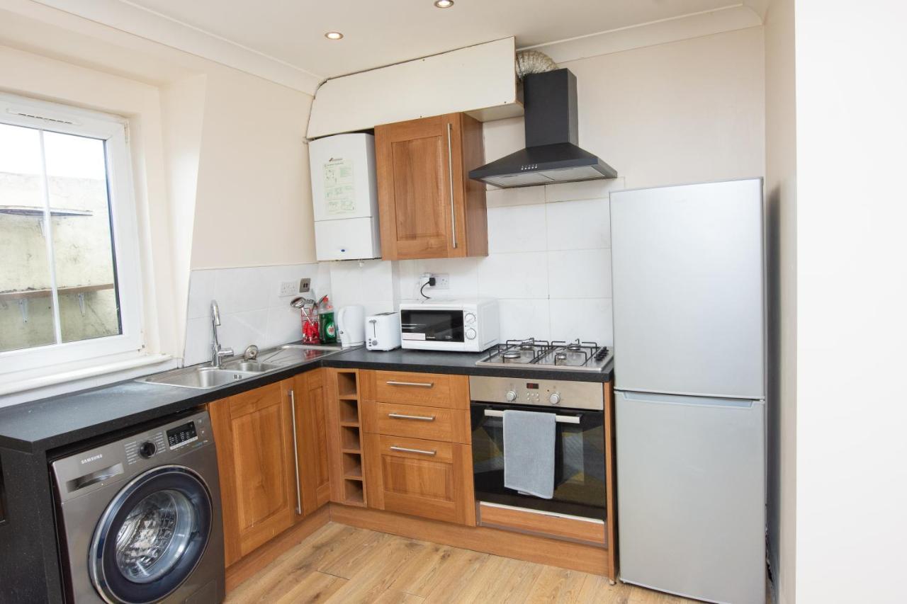 Evergreen Apartments-Flat 5, Londra Esterno foto