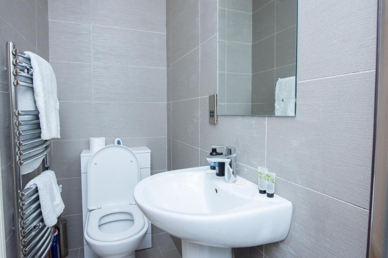Evergreen Apartments-Flat 5, Londra Esterno foto
